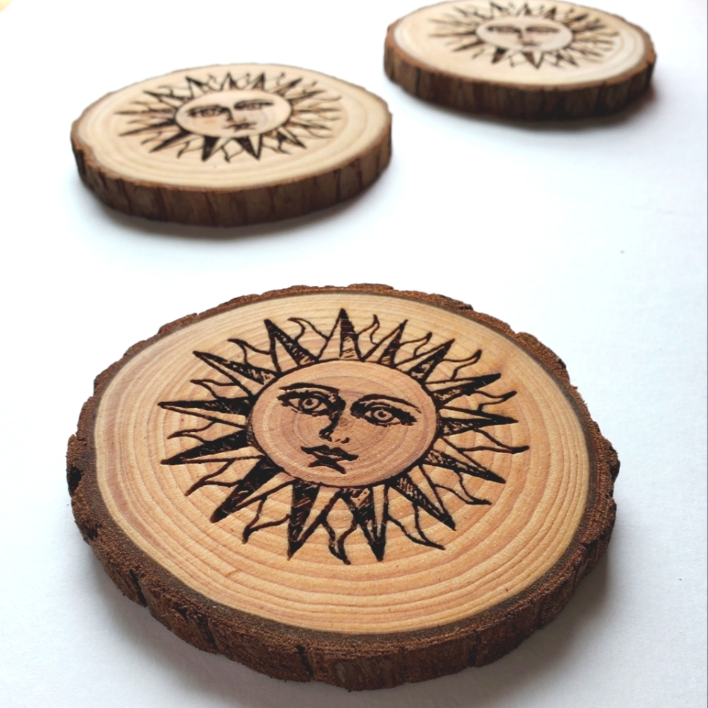 Sun Face Natural Wood Round Coaster Set of 4